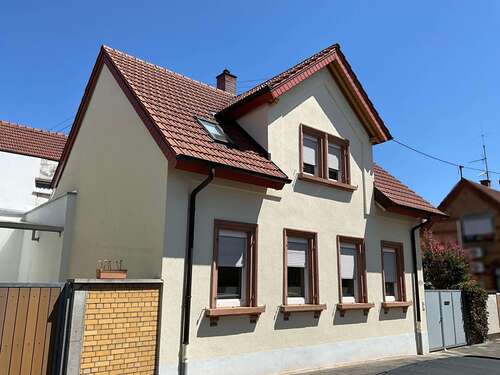 Foto - Haus zum Kaufen in Ludwigshafen 389.000,00 € 116.34 m²