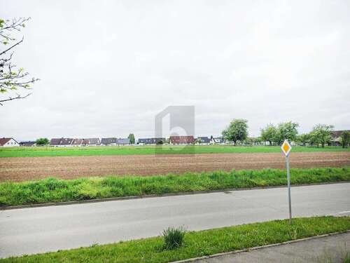 Foto - Grundstück zu verkaufen in Schlaitdorf 295.000,00 € 1396 m²