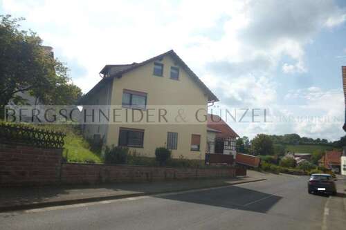 Foto - Haus zum Kaufen in Ringgau 46.200,00 € 171 m²