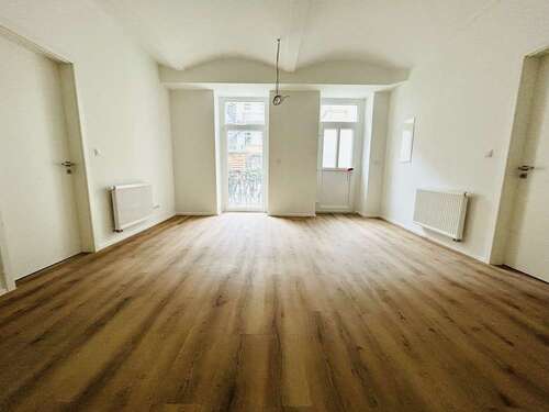 Foto - Wohnung zum Mieten in Leipzig Leipzig Südvorstadt 945,00 € 65.13 m²
