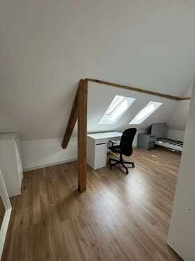 Foto - Wohnung zum Mieten in Karlsruhe 530,00 € 15 m²