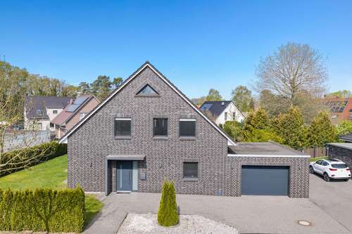 Foto - Haus zum Kaufen in Neustadt am Rübenberge 535.000,00 € 160 m²