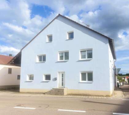 Foto - Haus zum Kaufen in Langenaltheim 279.000,00 € 177 m²