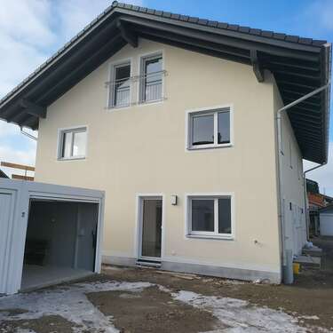 Foto - Haus zum Mieten in Riedering 2.300,00 € 138 m²