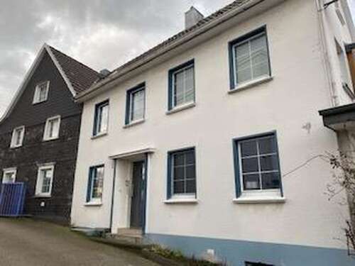 Foto - Wohnung zum Mieten in Burscheid 320,00 € 26 m²
