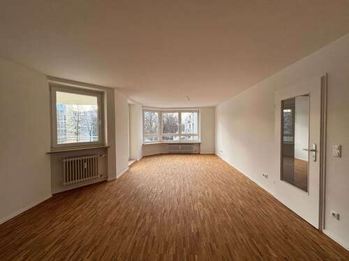 Foto - Wohnung zum Mieten in Augsburg 1.281,00 € 89.86 m²
