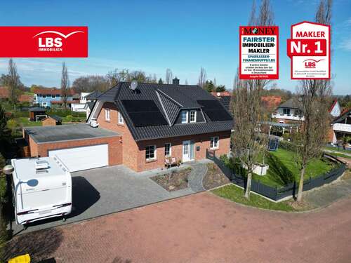 Foto - Haus zum Kaufen in Stadthagen 595.000,00 € 177.97 m²