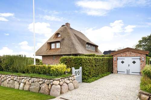 Foto - Haus zum Kaufen in Sylt-Ost Morsum 5.950.000,00 € 380.84 m²