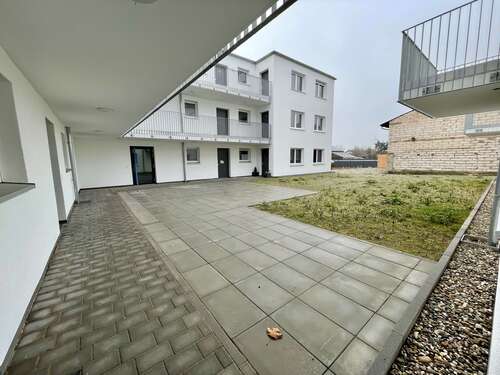 Foto - Wohnung zum Mieten in Huttenheim 1.065,00 € 73.25 m²