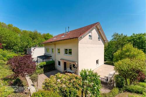 Foto - Haus zum Kaufen in Pirmasens 249.000,00 € 144.6 m²