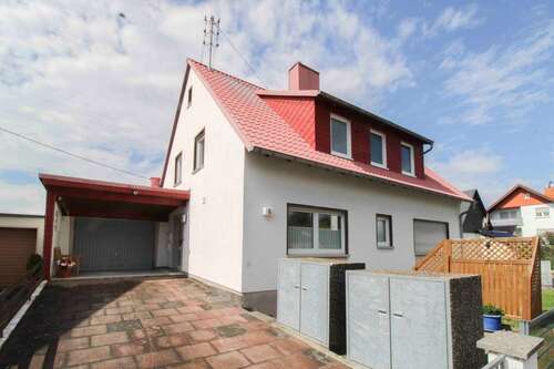 Foto - Haus zum Kaufen in Taunusstein 565.000,00 € 227 m²