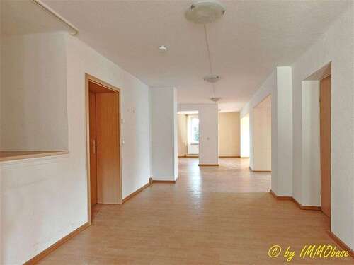 Foto - Büro in Frankenberg , Sachs 926,78 € 123.57 m²
