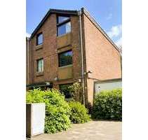 Haus zum Kaufen in Düsseldorf 953.000,00 € 180 m²