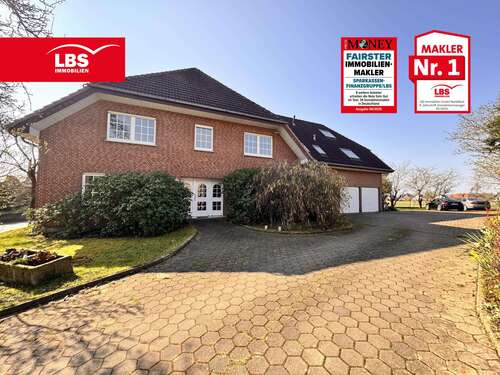 Foto - Haus zum Kaufen in Porta Westfalica 589.000,00 € 363.82 m²