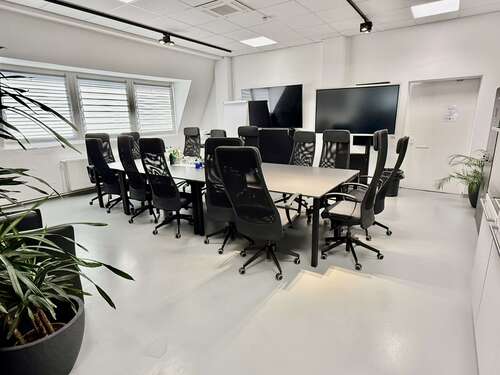 Foto - Büro in Düsseldorf 2.195,00 € 134 m²