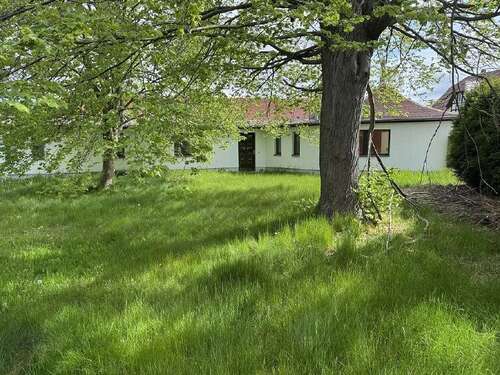 Foto - Haus zum Kaufen in Radeberg 230.000,00 € 203 m²