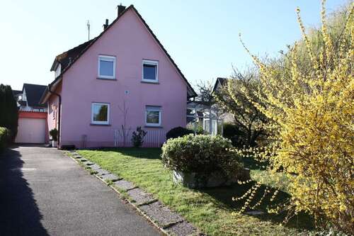 Foto - Haus zum Kaufen in Oberderdingen 399.000,00 € 132 m²