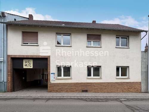 Foto - Haus zum Kaufen in Osthofen 285.000,00 € 286 m²