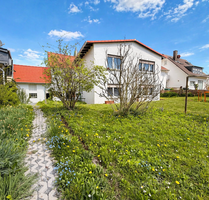 Haus zum Kaufen in Wöllstadt 489.000,00 € 180 m²
