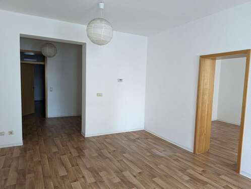 Foto - Wohnung zum Mieten in Mühlhausen 300,00 € 89.92 m²