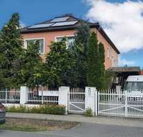 Haus zum Kaufen in Falkensee 899.000,00 € 300 m²