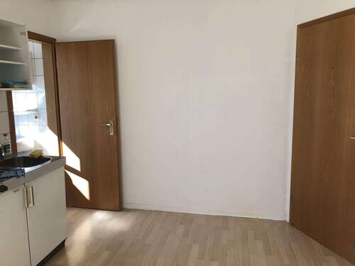 Foto - Wohnung zum Mieten in Stuttgart - Bad Cannstatt 390,00 € 21.25 m²