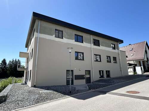 Foto - Wohnung zum Mieten in Lindenberg 880,00 € 68 m²