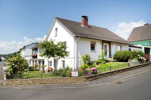 Foto - Wohnung zum Mieten in Bad Hersfeld Kathus 1.250,00 € 150 m²