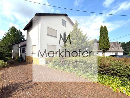 Foto - Haus zum Kaufen in Bexbach 248.000,00 € 280 m²