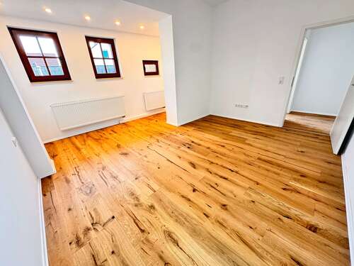 Foto - Wohnung zum Kaufen in Heßdorf 259.000,00 € 65.37 m²