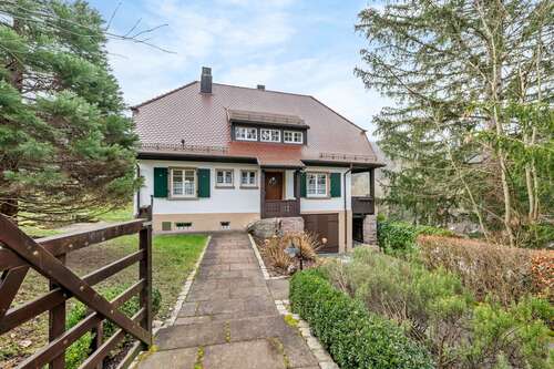 Foto - Haus zum Kaufen in Baden-Baden 1.350.000,00 € 200 m²
