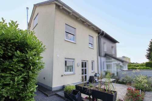 Foto - Haus zum Kaufen in Wülfrath 399.000,00 € 117.41 m²