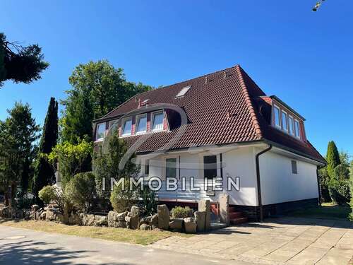 Foto - Haus zum Kaufen in Rosengarten 785.000,00 € 295 m²