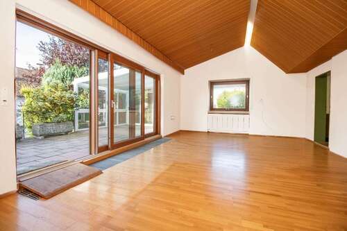 Foto - Haus zum Kaufen in Diedorf 669.000,00 € 215 m²