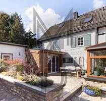 Haus zum Kaufen in Blankenheim 450.000,00 € 270 m²