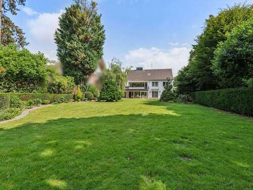 Foto - Haus zum Kaufen in Moers 599.000,00 € 189.5 m²