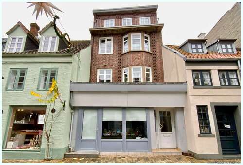 Foto - Haus zum Kaufen in Husum 450.000,00 € 251.73 m²