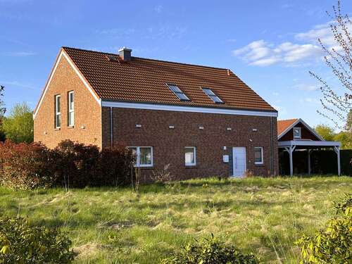 Foto - Haus zum Kaufen in Winsen 689.000,00 € 193 m²