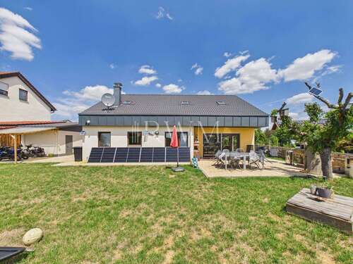 Foto - Haus zum Kaufen in Ammerbuch 729.000,00 € 239.58 m²