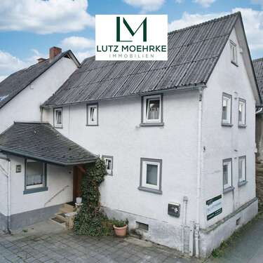 Foto - Haus zum Kaufen in Aßlar 199.000,00 € 186.35 m²