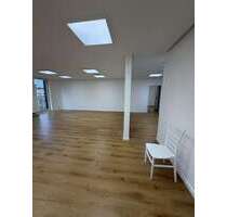 Büro in Bochum 990,00 € 98 m² - 990,00&nbsp;EUR Kaltmiete, ca.&nbsp; 98,00&nbsp;m&sup2; in Bochum (PLZ: 44787)