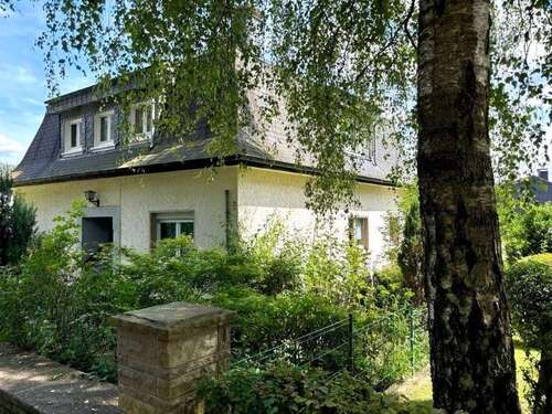 Foto - Haus zum Kaufen in Bergneustadt 435.000,00 € 234 m²