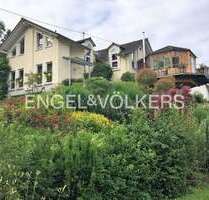 Haus zum Kaufen in Zell-Weierbach 1.595.000,00 € 266 m²