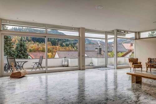 Foto - Haus zum Kaufen in Baden-Baden 1.650.000,00 € 425.64 m²