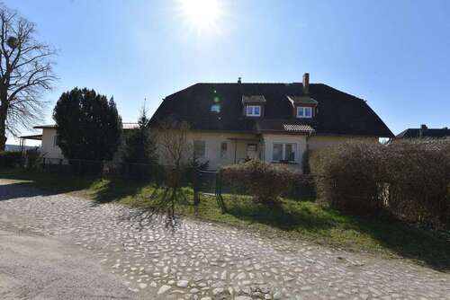 Foto - Haus zum Kaufen in Müncheberg 350.000,00 € 345 m²