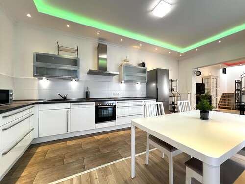 Foto - Wohnung zum Mieten in Kaiserslautern 1.000,00 € 100 m²