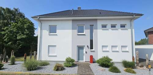 Foto - Haus zum Kaufen in Groß Strömkendorf 764.500,00 € 233.85 m²