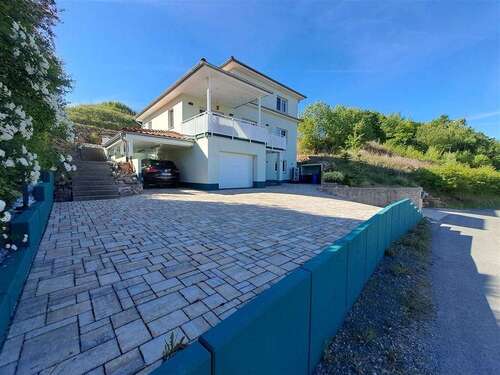 Foto - Haus zum Kaufen in Ebelsbach 862.000,00 € 214 m²
