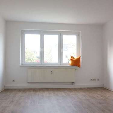 Foto - Wohnung zum Mieten in Freiberg 384,00 € 59 m²