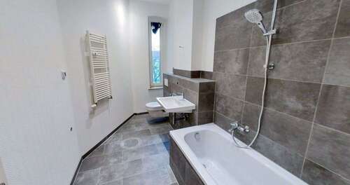 Foto - Wohnung zum Kaufen in Bitterfeld 140.000,00 € 87 m²